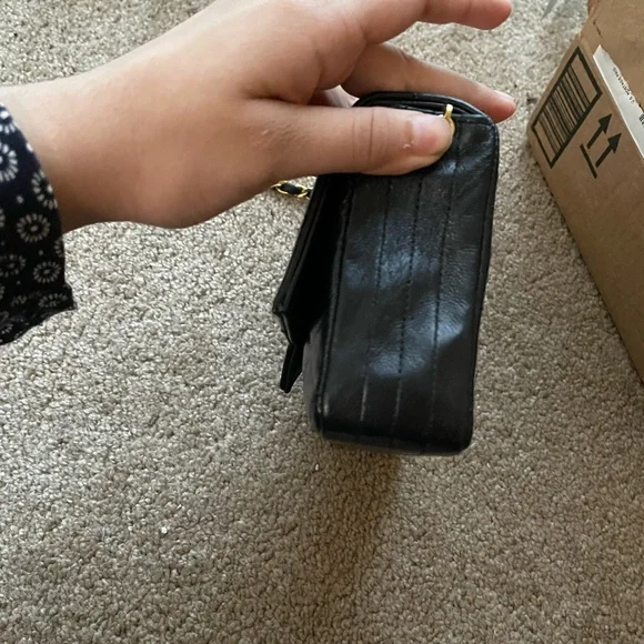 Chanel Vintage Lambskin Crystal Flap - Picture 6 of 12